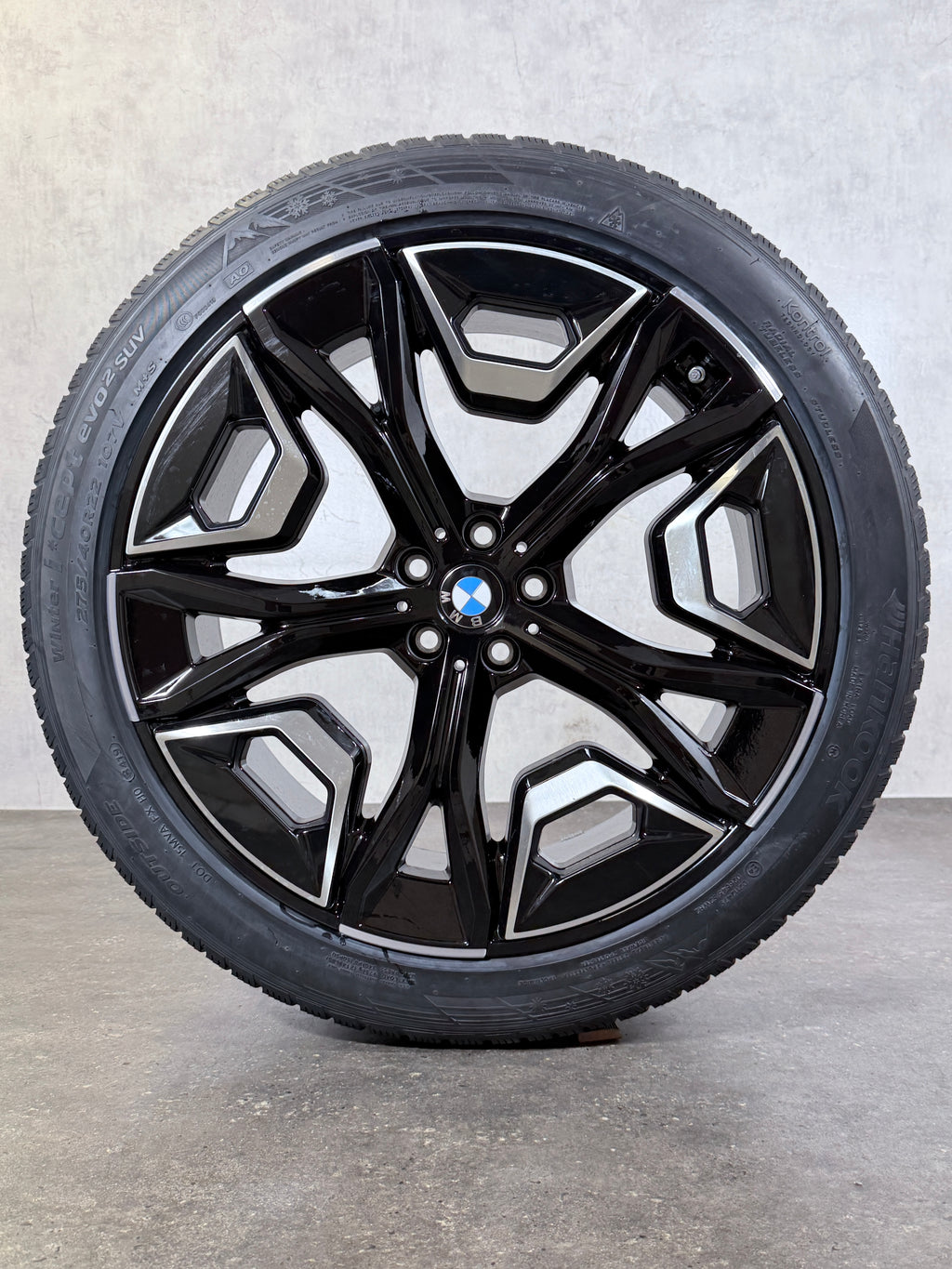 ORIGINAL 22 ZOLL BMW iX i20 M 1021 WINTERREIFEN