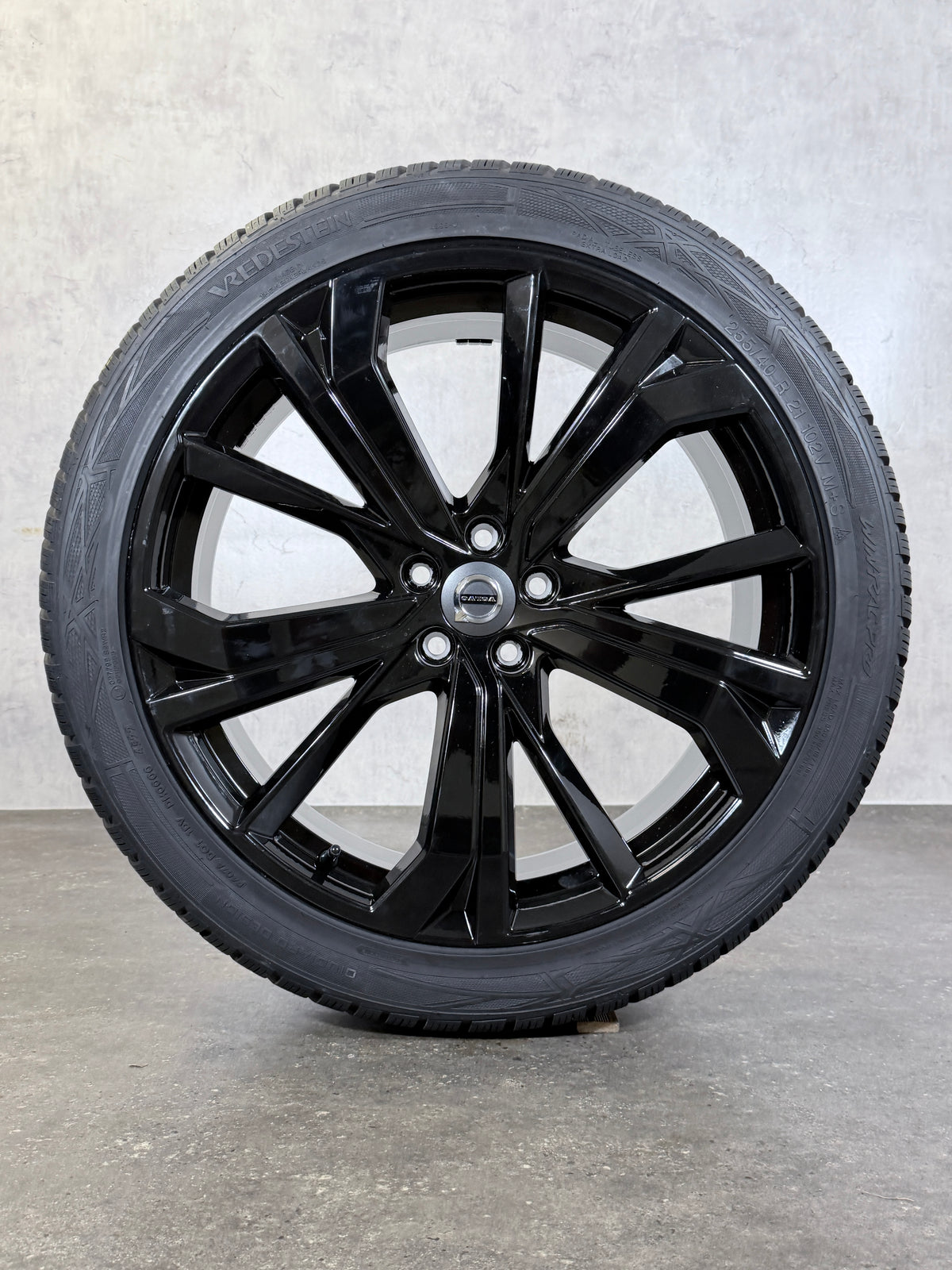 ORIGINAL 21 ZOLL VOLVO XC60 II R-DESIGN WINTERREIFEN SCHWARZ