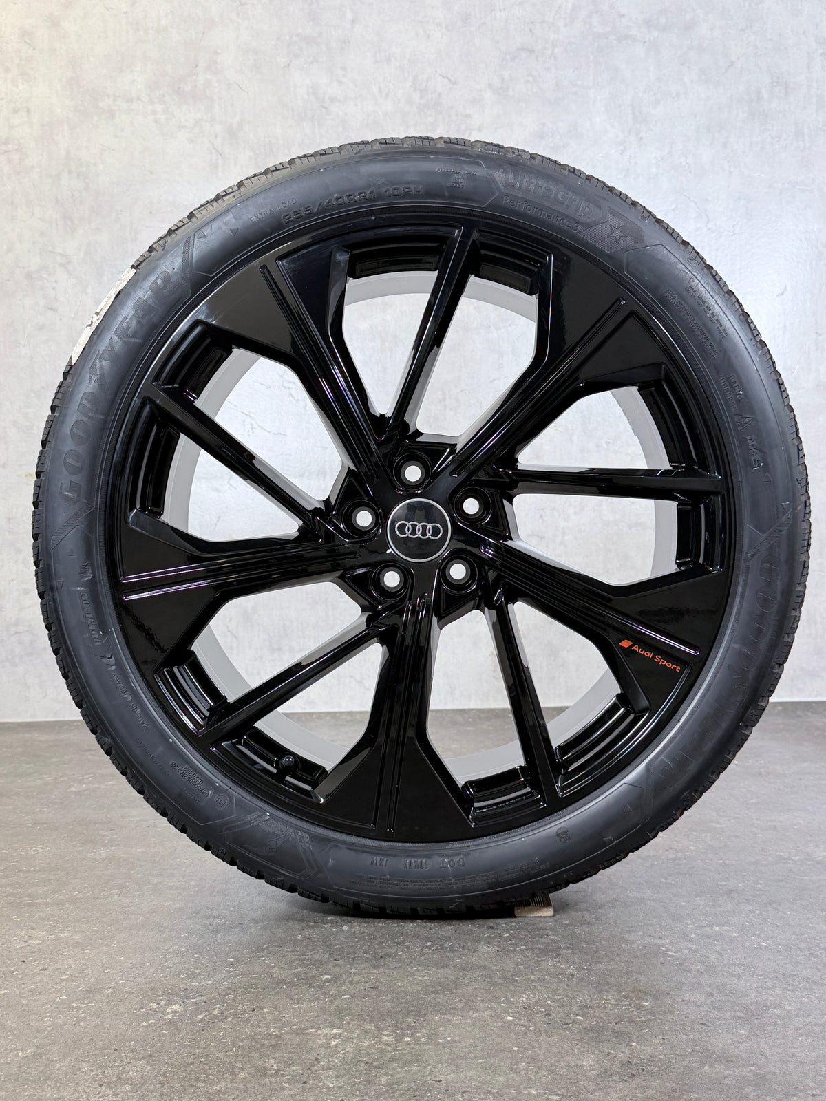 ORIGINAL 21 ZOLL AUDI Q5 SQ5 FY 80A601025BQ WINTERREIFEN